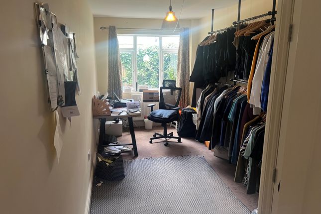 Flat 2, Charnwood House, 2, The Avenue, STOCKTON-ON-TEES photo 5