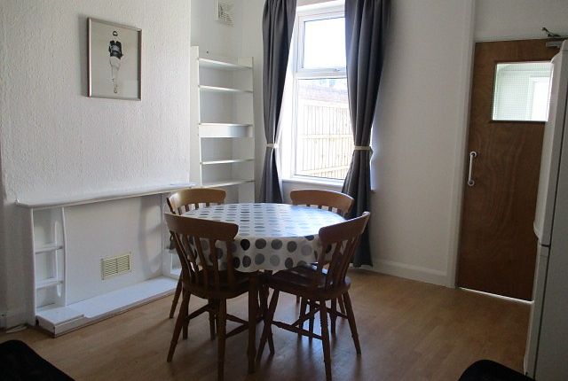 148, New Adv, Humber Road South, Beeston photo 5