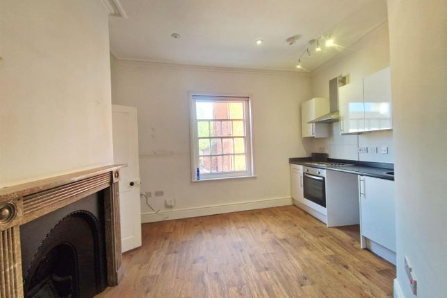 85C, Mill Gate, Newark photo 2