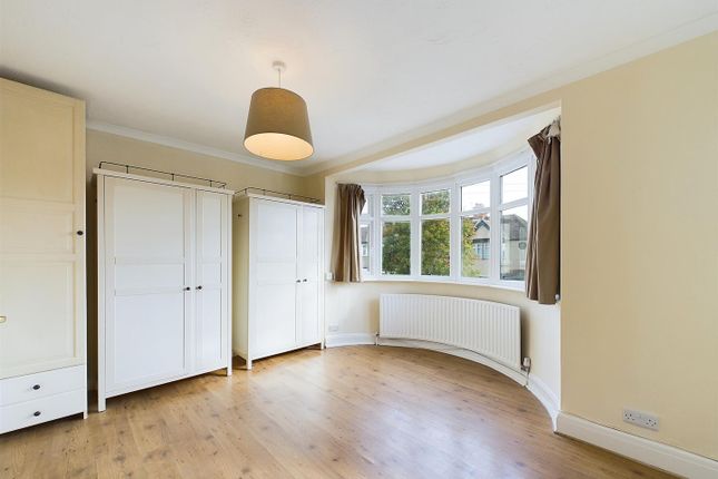 35, Filey Waye, Middlesex photo 5