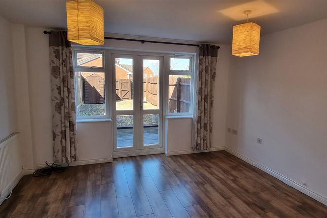 23, Desdemona Avenue, Warwick photo 3