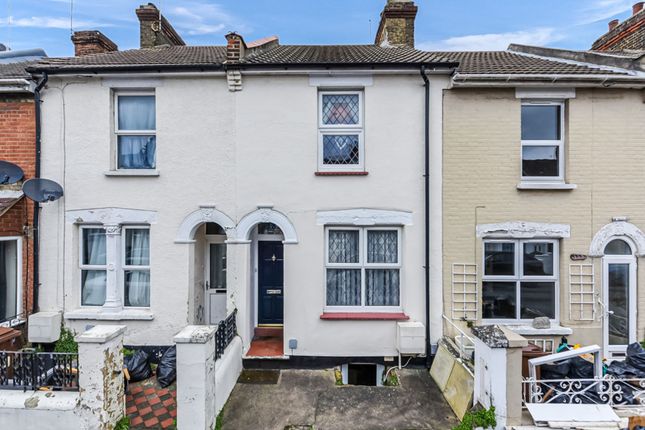 Terraced house for sale in Glencoe Road, Chatham