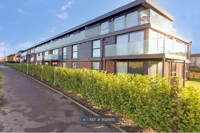 Willow Park, Leigh Road, Havant photo 3