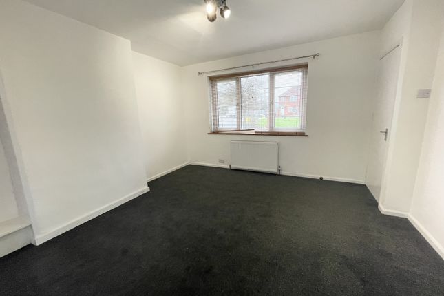 7 Weir Hall Avenue, London photo 3