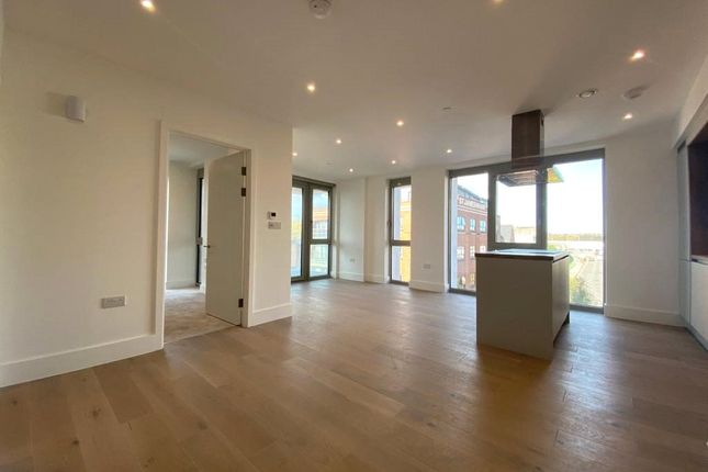 Flat to rent in Verto, 120 Kings Road, Reading