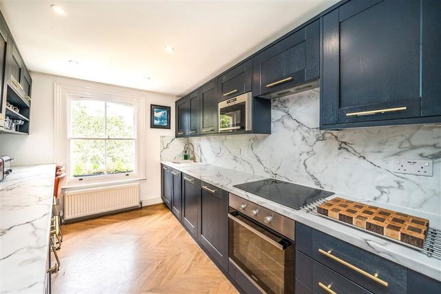 Flat 7, Acomb Court, 23, Lansdowne Way, London photo 4