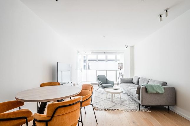 Thumbnail Flat for sale in Waterson Building, Long Street, Hoxton