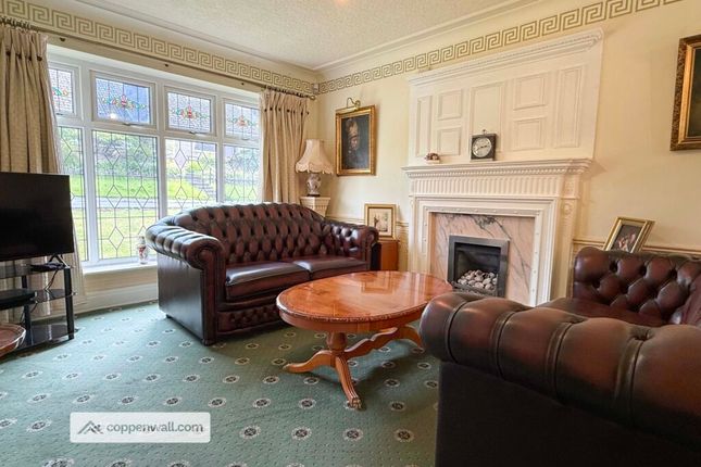 7, Mercer Cres, Haslingden photo 3
