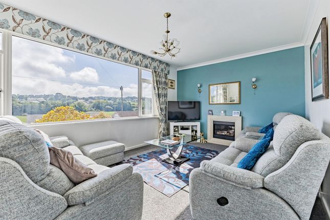 52, Brantwood Drive, Paignton photo 2