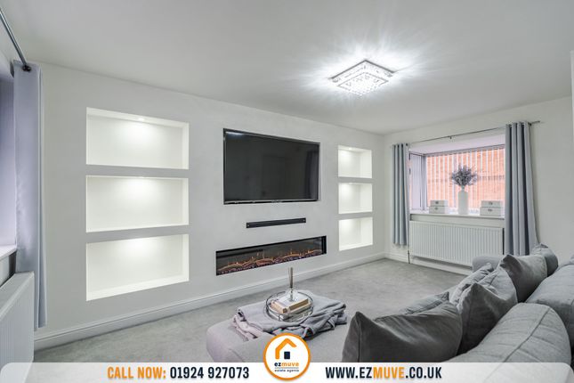 15 Plover Drive, Batley photo 2