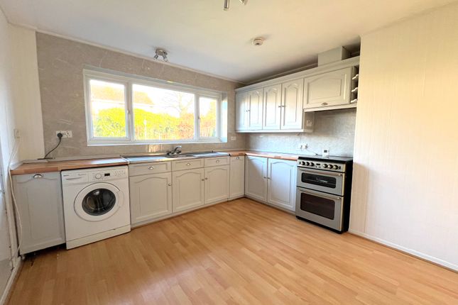 2, Ferrers Road, Burton-on-trent photo 2
