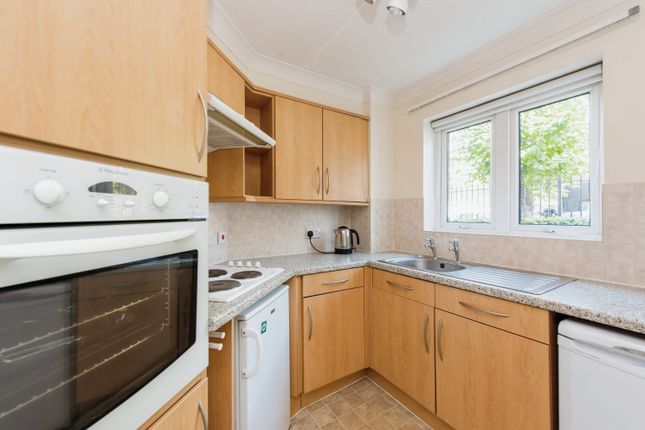 6, Perrin Court, Ashford photo 3