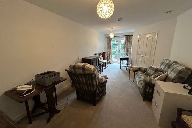 Apt 23 Adlington House, Abbey Road, Colwyn Bay photo 2