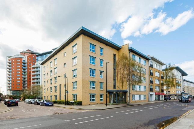 Thumbnail Flat to rent in Venus House, 160 Westferry Road, Isle Of Dogs, Westferry, Canary Wharf, London
