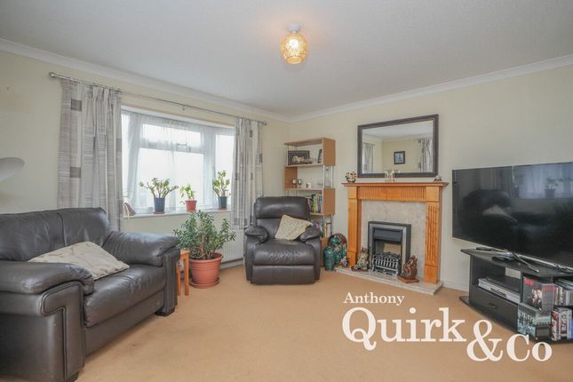 R139, Creek Road, Canvey Island photo 2