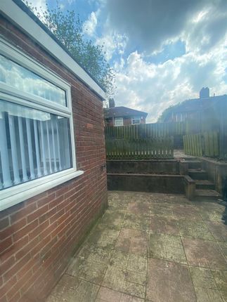 Terraced house to rent in Greenway Close, Huyton, Liverpool