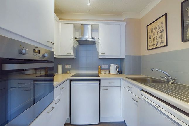 Cissbury Court,Flat 17, Findon Road, Worthing photo 3