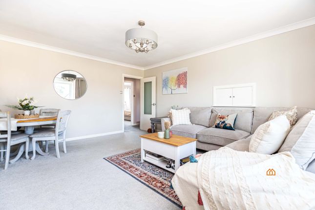 Southlands Court, Grange Road, Broadstone photo 2