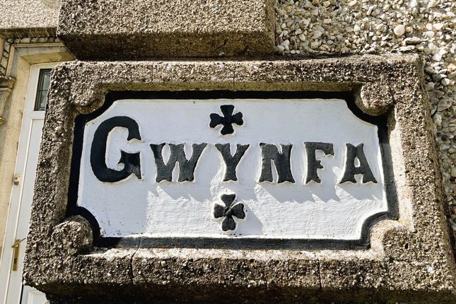 Detached house for sale in Gwynfa, Benson Street, Penclawdd, Swansea