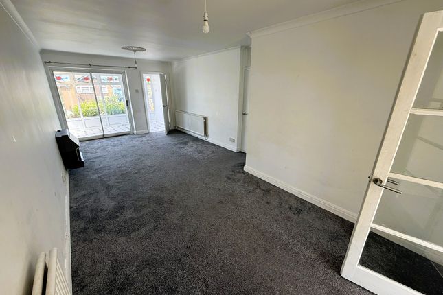 35, Maesceinion, Aberystwyth photo 4
