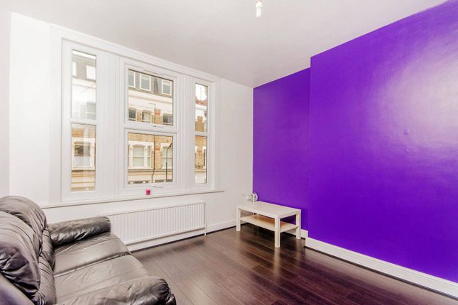 Thumbnail Flat to rent in Old Forge Mews, Shepherd's Bush, London