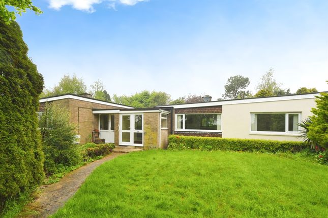 Thumbnail Terraced bungalow for sale in Cricklade Road, Highworth, Swindon