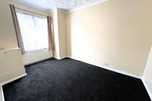 125, Clarence Street, Southall photo 2