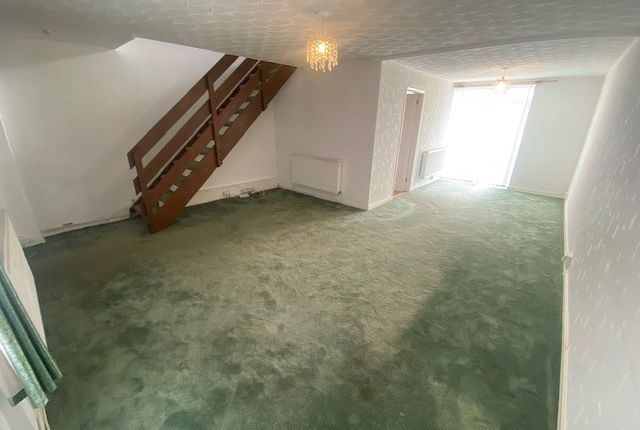 60, Awel Mor, CARDIFF photo 2