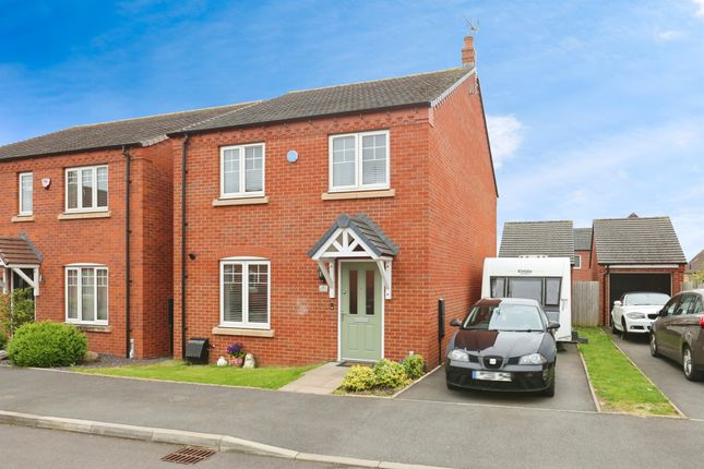 Thumbnail Detached house for sale in Weavers Way, Stockton, Southam