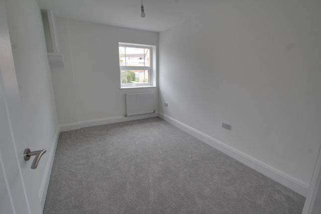 Flat 1, 2B, Lower Brook Street, Nottingham photo 4