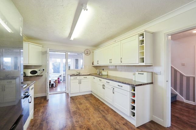 45, Elmhurst Drive, Sutton-in-ashfield photo 4