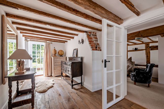 Thyme Cottage,, Compton Street, Winchester photo 3