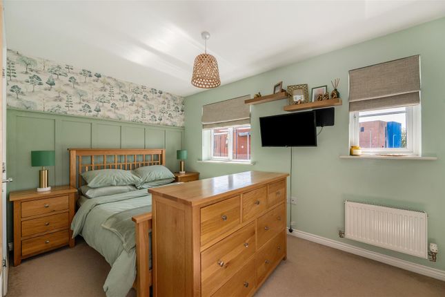 5, James Road, Portsmouth photo 4