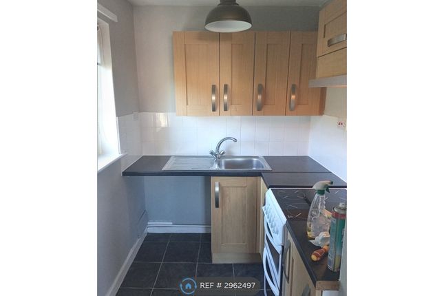 Studio flat on Dykes Way, Dykes Way Gateshead, Gateshead, £410/mo