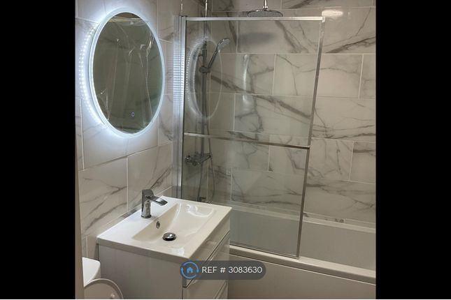 Penarth Road Grangetown, Cardiff photo 4