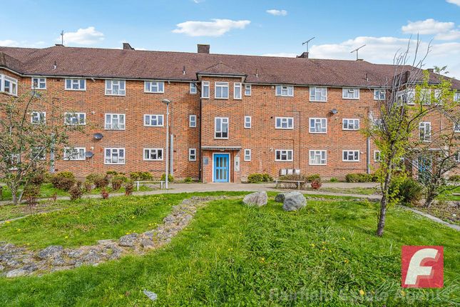Thumbnail Flat for sale in Dunfermline House, Otley Way, South Oxhey