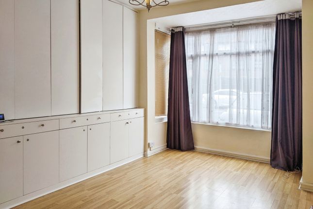 Thumbnail Property to rent in London Road, Wallington