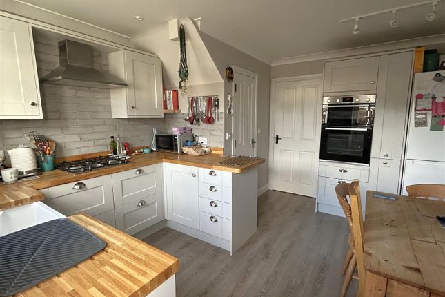2 South Island Mews, Church Street, Bridport photo 2