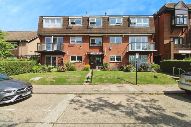 Two Double Bedroom 1st Floor Flat To Rent