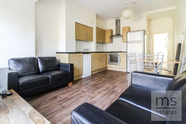3-bed terraced on Hart Street, Nottingham, £1,885/mo