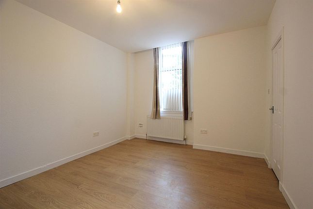 1, Glenhead Road, Glasgow photo 4