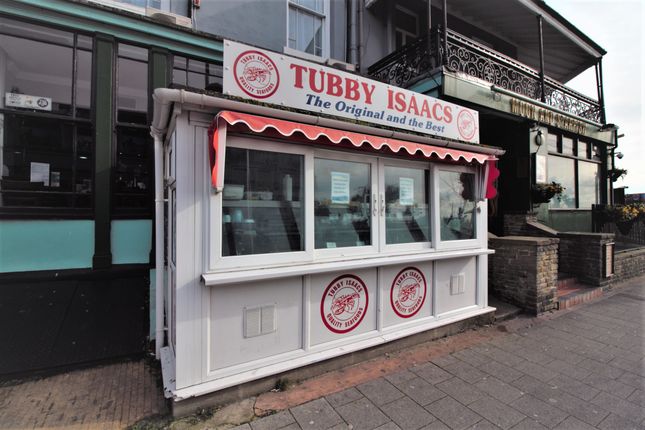 Retail premises to let in Pier Avenue, Clacton-On-Sea