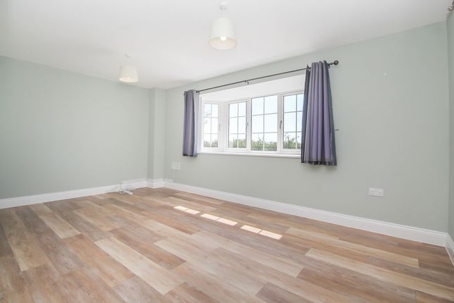 2, Nightingale Road, Bedford photo 3