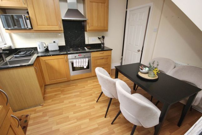 111a, Crab Lane, Manchester photo 3