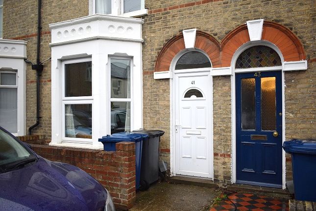 Terraced house to rent in Ross Street, Cambridge
