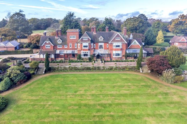 Country house to rent in Selsfield Road, Haywards Heath