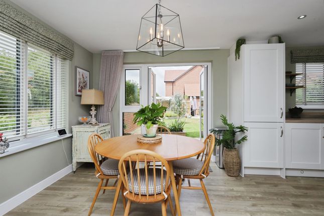 11, Cheviot Street, Hailsham photo 4