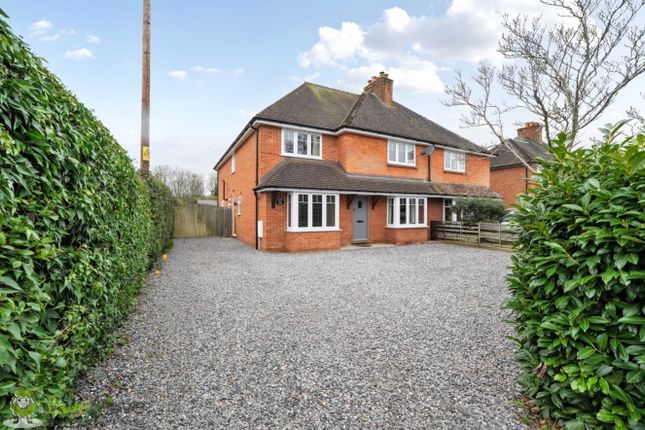 4-bed house on Blue Haze, Aldermaston Road, Tadley, £550,000