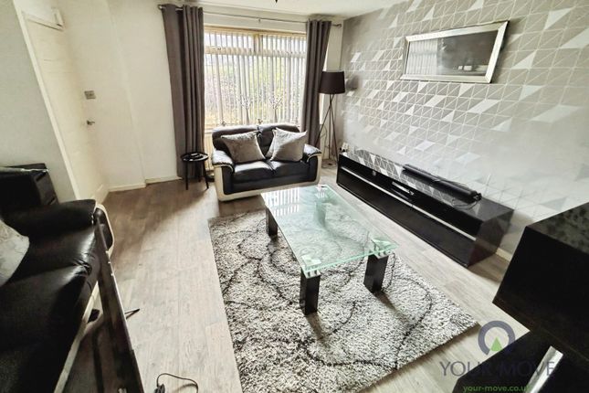 162, Outwood Road, Manchester photo 2