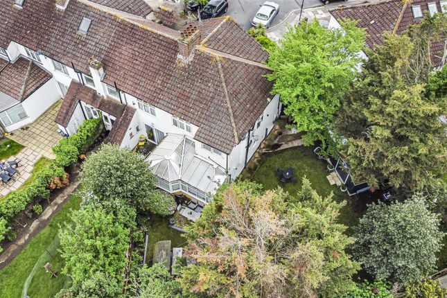 End terrace house for sale in Beckenham Gardens, London